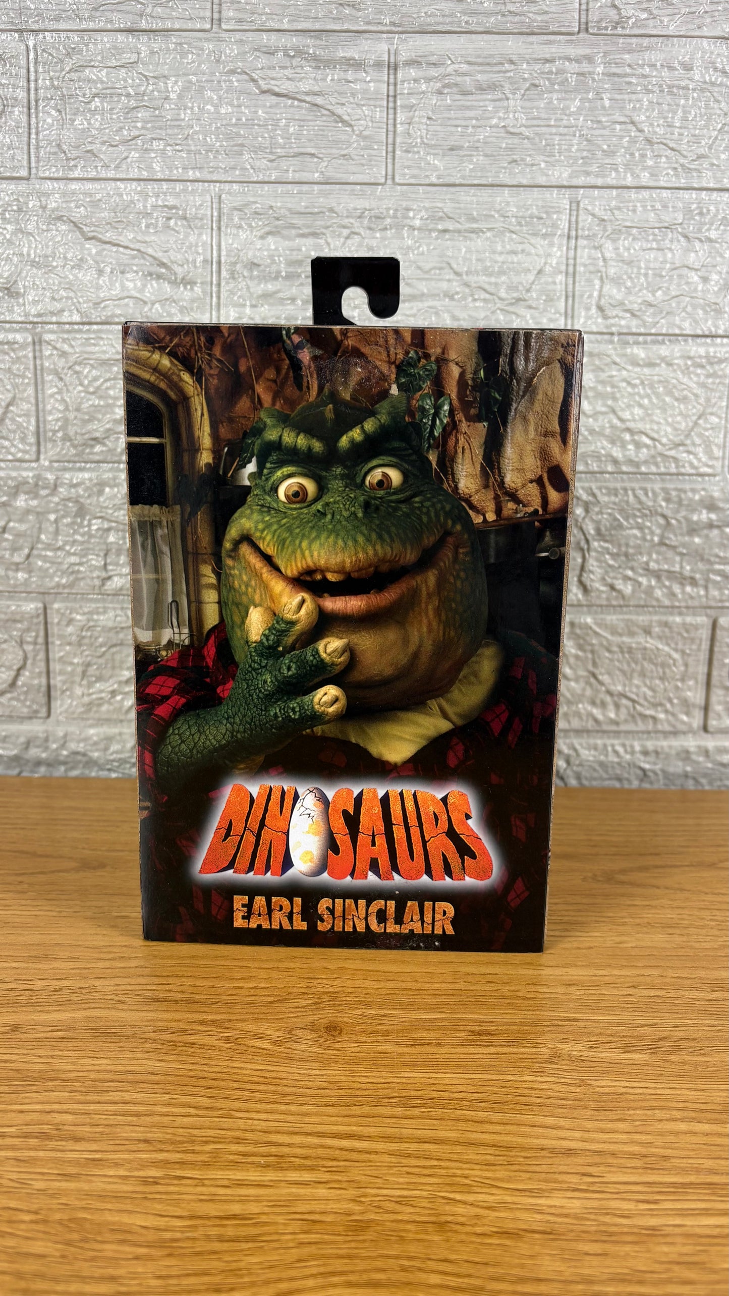Earl Sinclair - Neca