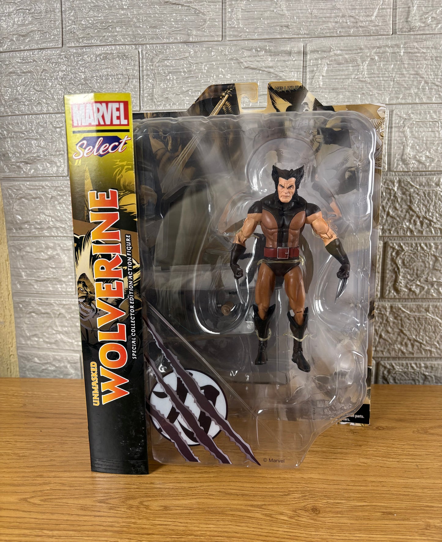 Wolverine unmasked - Marvel select
