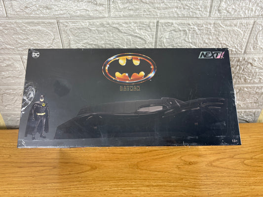 Batimovil next level Jada (die cast) escala 1:24