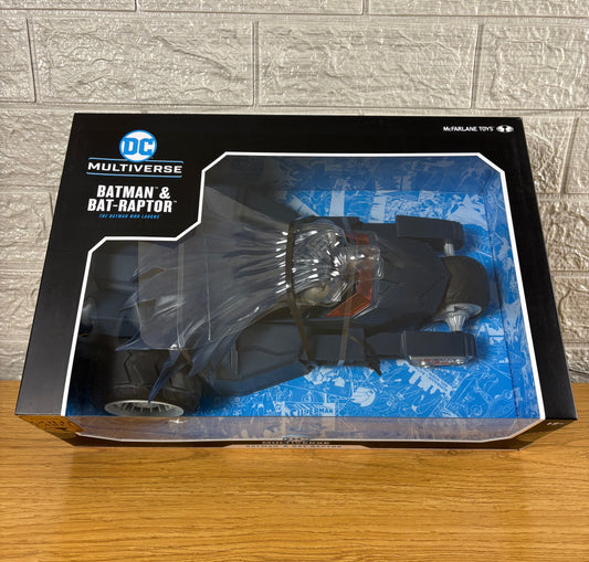 Batman & Bat-Raptor Mcfarlane