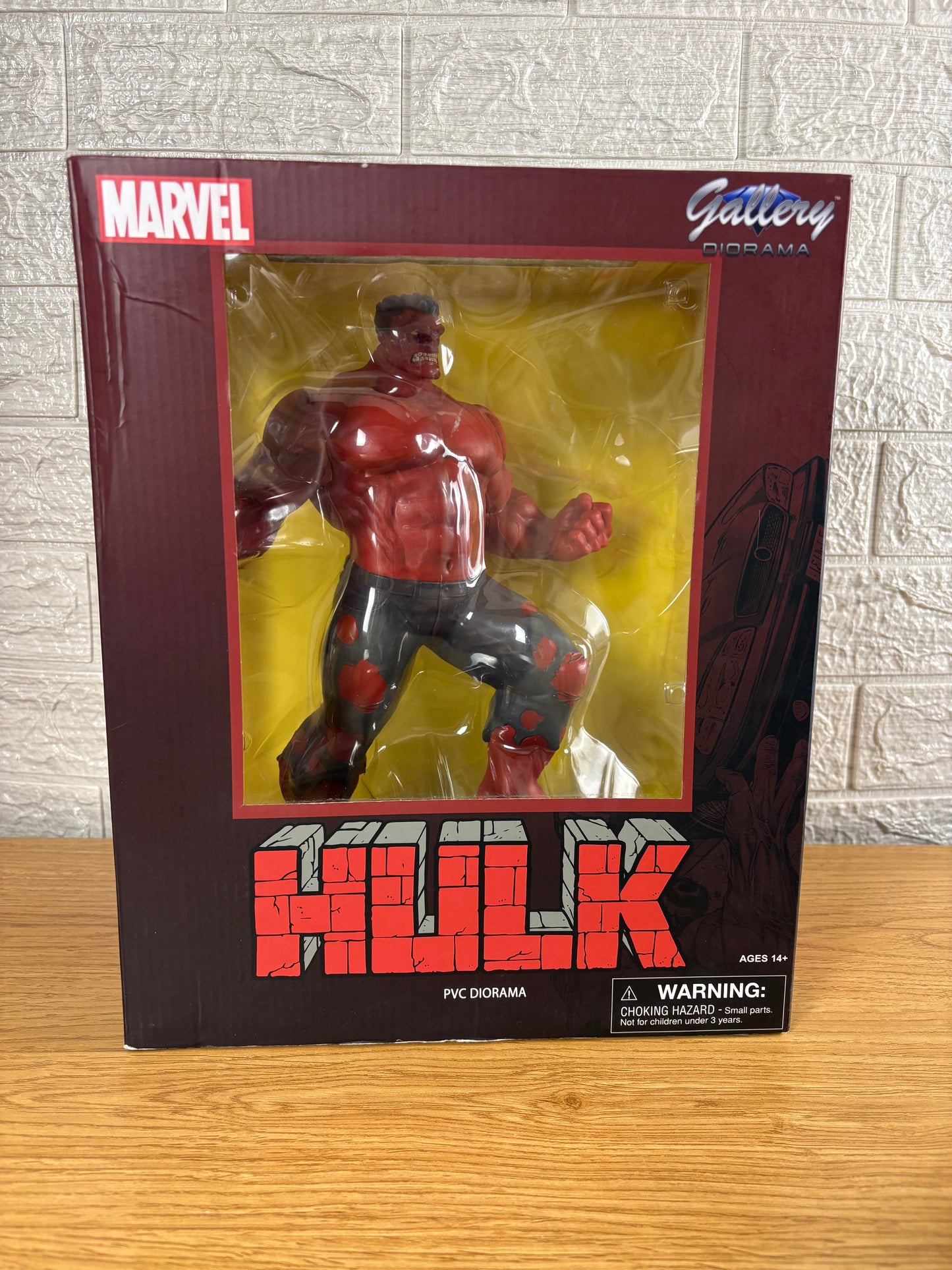 Red Hulk - Diorama gallery