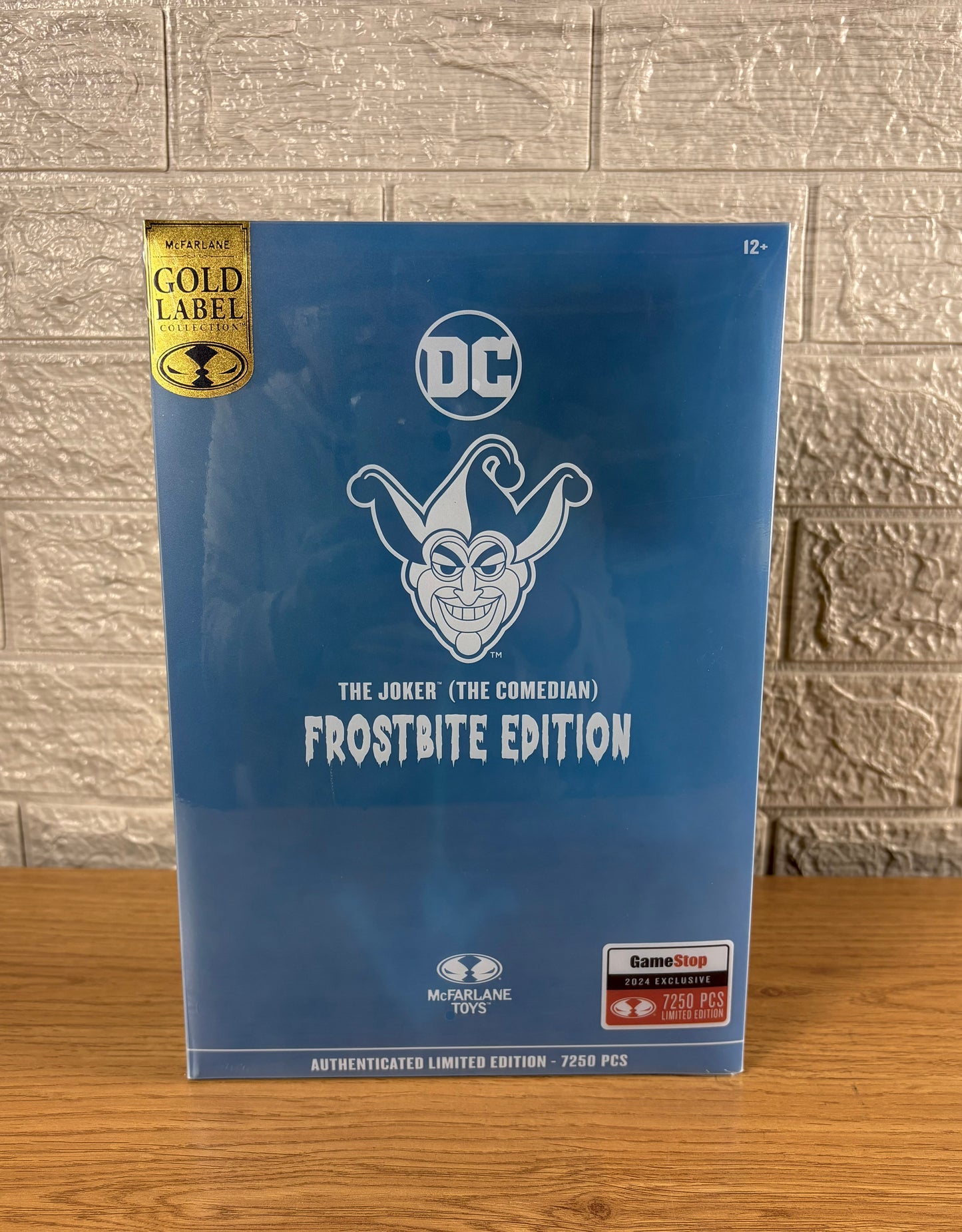 The joker (the comedian) frostbite edition - Mcfarlane